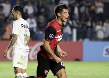 Presidente do Newell's abre o jogo sobre negociação de Sforza com o Vasco