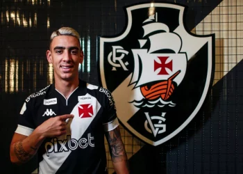 Puma é um dos jogadores do Vasco mais tietados no Uruguai