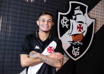 Adson quer responder as expectativas no Vasco
