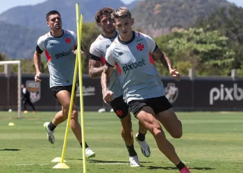 Vaza a lista dos jogadores do Vasco que são negociáveis; confira