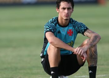 URGENTE! Vasco recebe proposta milionária por Marlon Gomes; confira valores