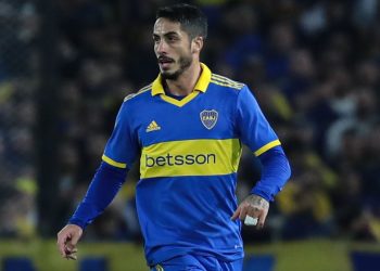 Vasco tem interesse em zagueiro do Boca Juniors