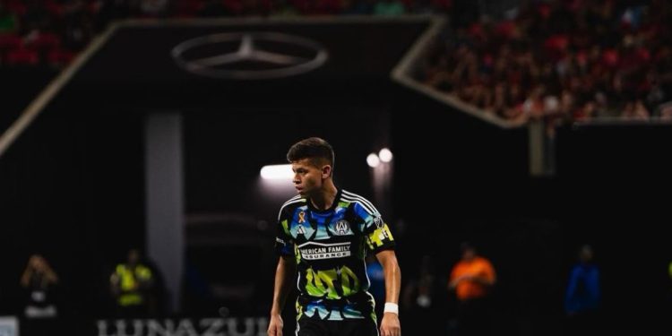 Vazou possível substituto de Paulinho no Vasco