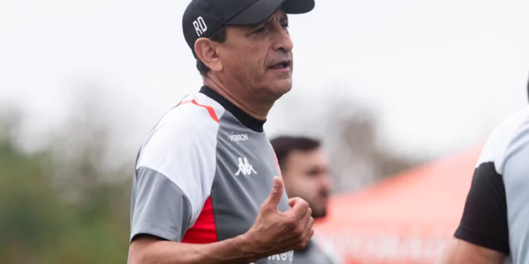 Vasco deve realizar jogos-treino e amistosos até o Brasileirão