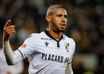 Vitória de Guimarães ainda não aceitou proposta do São Paulo por André Silva; Vasco segue de olho