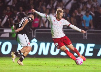 Alvo do Vasco, Pedro Henrique deve fechar com antigo rival do Cruzmaltino