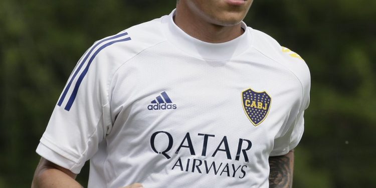 Antigo alvo do Vasco pede para jogar no Brasil