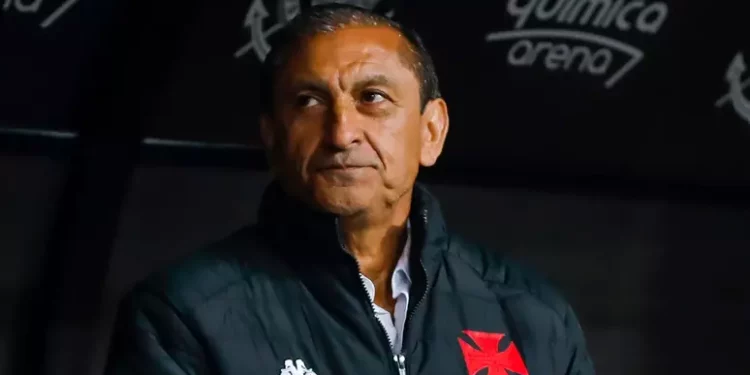 Após Paulinho, Vasco perde mais um jogador titular por lesão