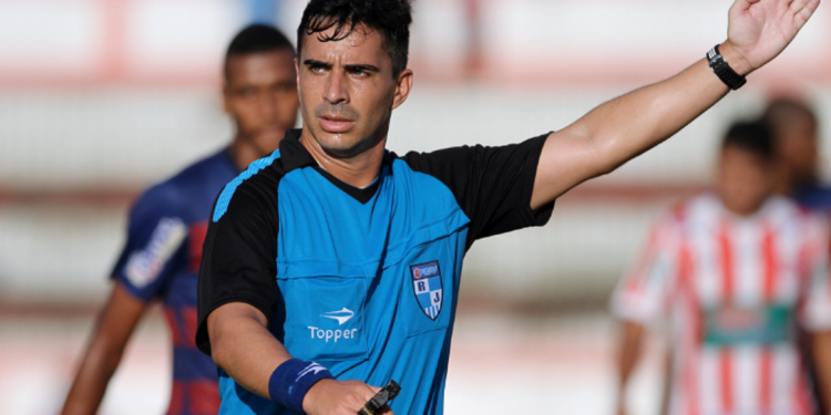 Árbitro de Vasco x Audax também é enfermeiro