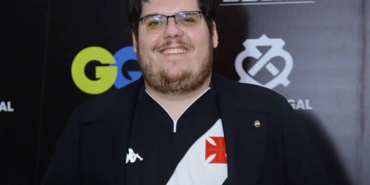 Cazé demonstra insatisfação com derrota para o Nova Iguaçu e dispara: "O Vasco piorou"