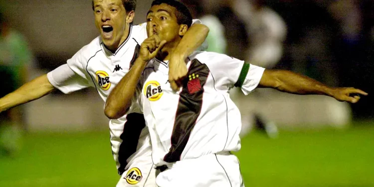 Dirigentes do Palmeiras estouraram champanhe no intervalo da Virada do Século