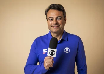 Eric Faria estreia como comentarista em Vasco x Marcílio Dias