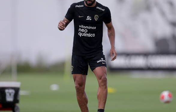 Demora da 777 fez Vasco perder Raniele para o Corinthians