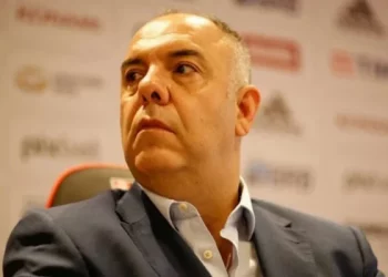 Flamengo contrata jogador que atuou 10 anos no Vasco