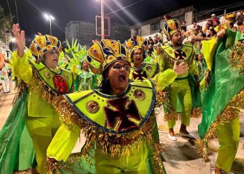 Força Jovem Vasco comete vários erros e cai de divisão no Carnaval