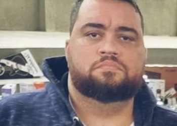 Gui Neto anuncia saída do Vasco