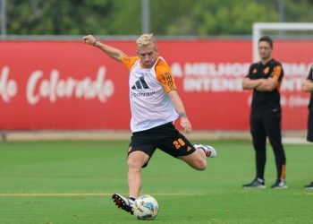 Jornalista diz que liberação de Pedro Henrique ao Vasco é um erro do Inter