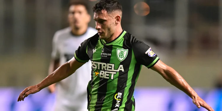 "Notícia ruim…" Jornalista fala sobre possível interesse do Vasco em Martínez