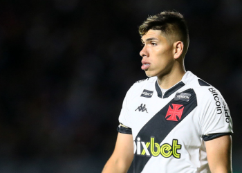 Palacios deve ser comprado pelo Boca Juniors hoje; confira quanto o Vasco deve ganhar