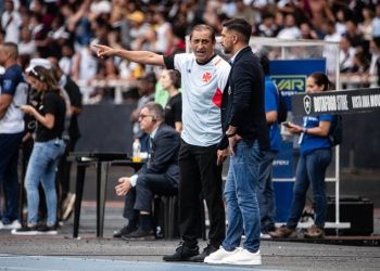 Vasco x Água Santa: onde assistir, escalações e tudo sobre a partida pela Copa do Brasil