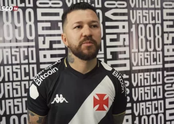 Rossi comemora resultado na Copa do Brasil: "vitória consistente"