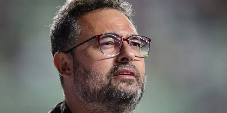 SAF do Vasco ataca o mercado e abre negociação com ponta da Série A