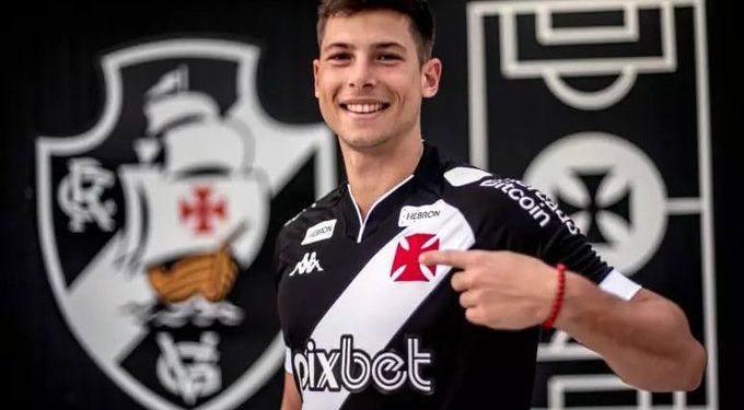 Vasco impõe condição para vender Capasso; confira