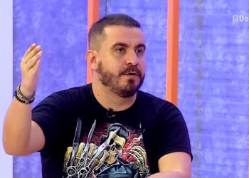 Vasco Pedrinho demite diretor que defendeu Daniel Alves