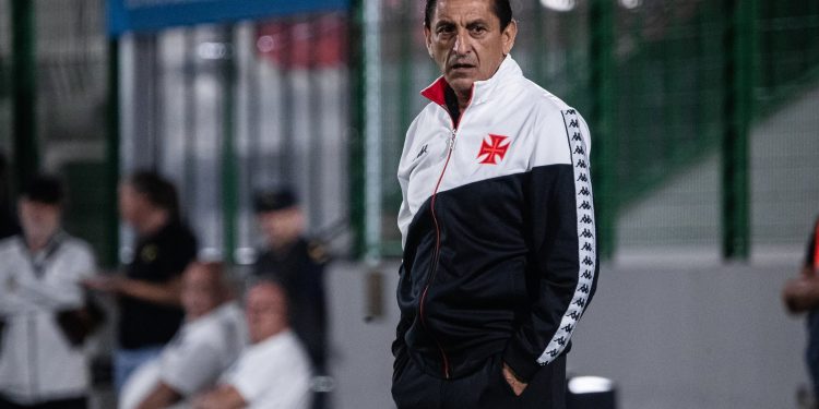 Números entre clubes da Série A mostram que o Vasco está muito mal na temporada; confira