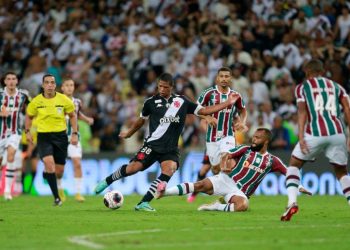 Vasco está perto de emprestar dois jogadores para clube da Série B