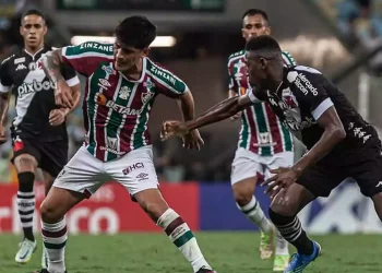 Vasco joga melhor, mas fica no empate com o Fluminense por 0 a 0