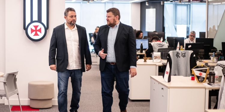 Mattos observa o estadual e Vasco entra em contato com destaque que está chamando atenção de todos