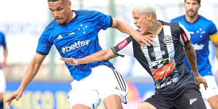 Vasco nega, mas Wallisson estava na mira da SAF