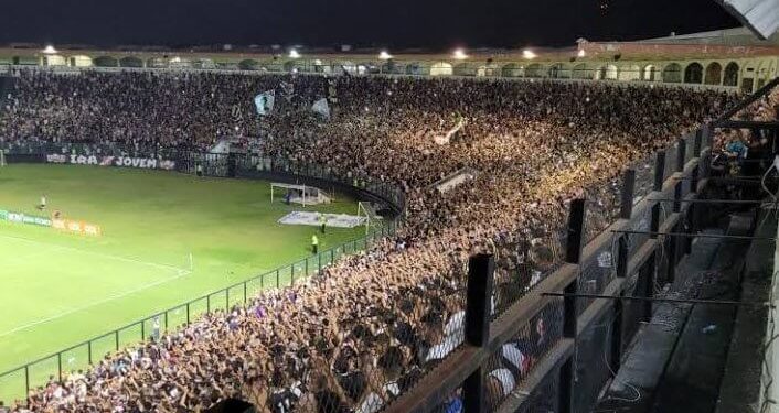 Gigante da Colina tem jogos marcantes contra adversário deste final de semana; relembre os momentos