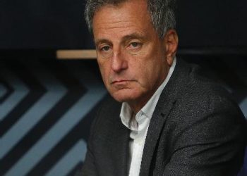 Flamengo entra na briga com o Vasco por atacante destaque