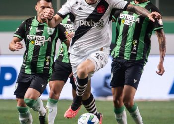 Vasco não realizará amistoso contra Corinthians; América-MG e Volta Redonda são possibilidades