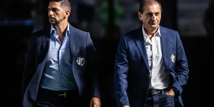 URGENTE! Comissão técnica muda o tom e cobra reforços no Vasco