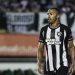 Dirigente do Botafogo fala sobre Marlon Freitas no Vasco