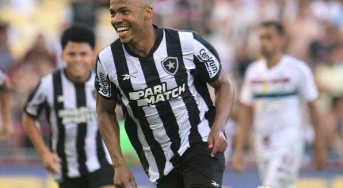 Vasco tem plano para contratar Marlon Freitas, do Botafogo