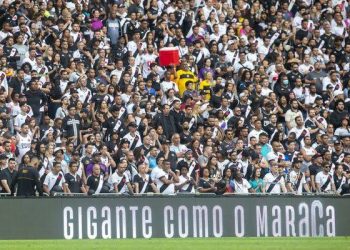 Em quatro horas, Nova Iguaçu x Vasco vendeu mais ingressos que Fla-Flu