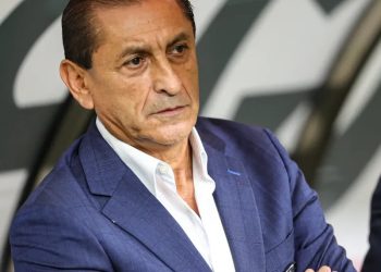 Ramón Díaz está insatisfeito no Vasco; torcida teme o pior