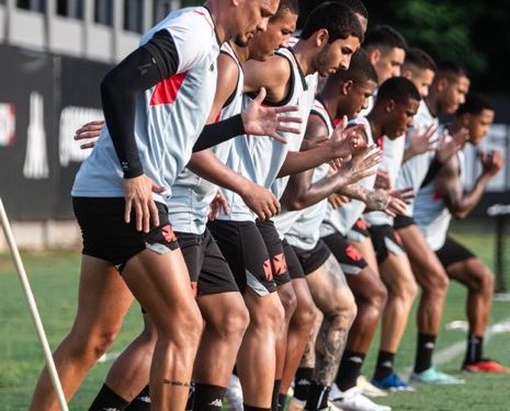 Confira o clube que deve fazer amistoso com o Vasco nesta semana