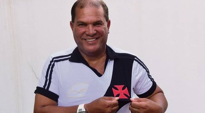 Ídolo do Vasco da Gama, Geovani é internada