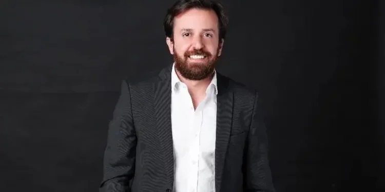 Possível novo diretor de futebol do Vasco quebra o silêncio: “É gigante!”