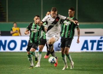 Vasco negocia amistoso contra o América-MG
