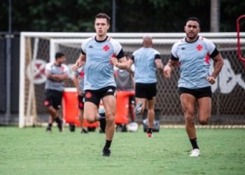 Preparador físico do Vasco analisa semana de treinos da equipe
