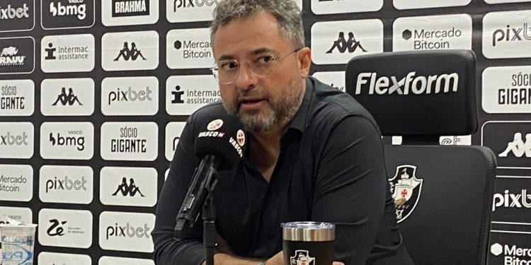 Alexandre Mattos deixou legado negativo no Vasco que pode custar uma perda de R$ 15 a 20 milhões