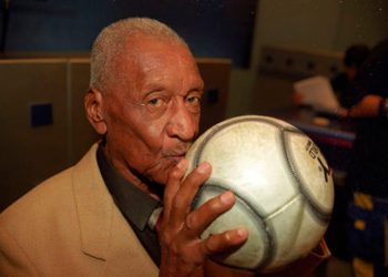 Moacyr Barbosa, ídolo do Vasco, completaria 103 anos hoje