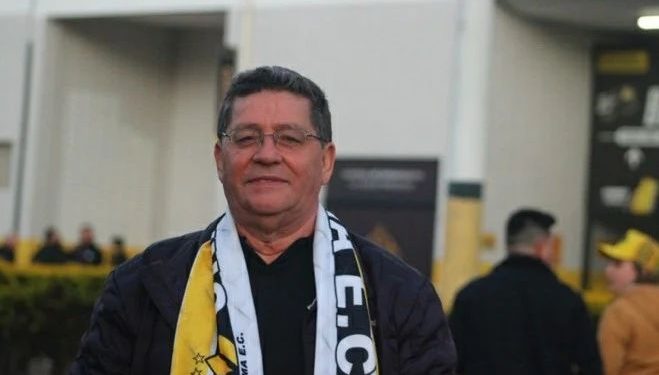 Presidente do Criciúma abre o jogo sobre Alex Brasil no Vasco