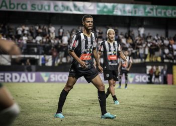 Vasco dá mole e está perdendo destaque do estadual para clube mineiro